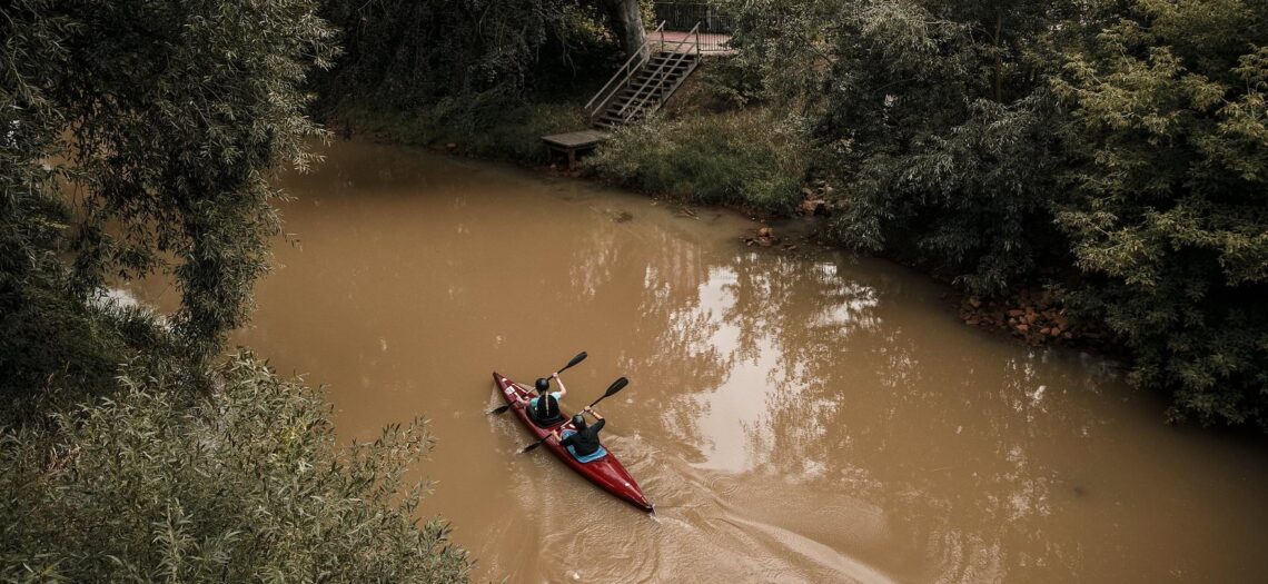 064 UK River Pollution  – Why are our Rivers dying?
